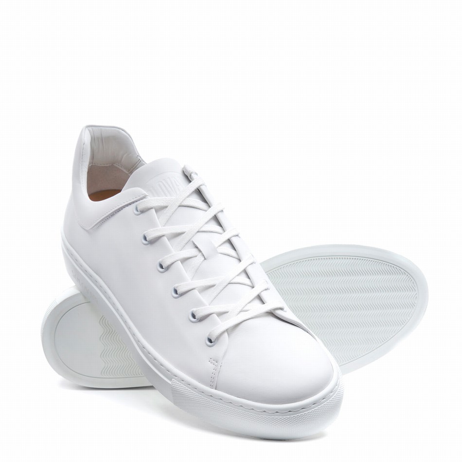 Solovair Calf Men Sneakers White | S6-SNE-WH-WS-040