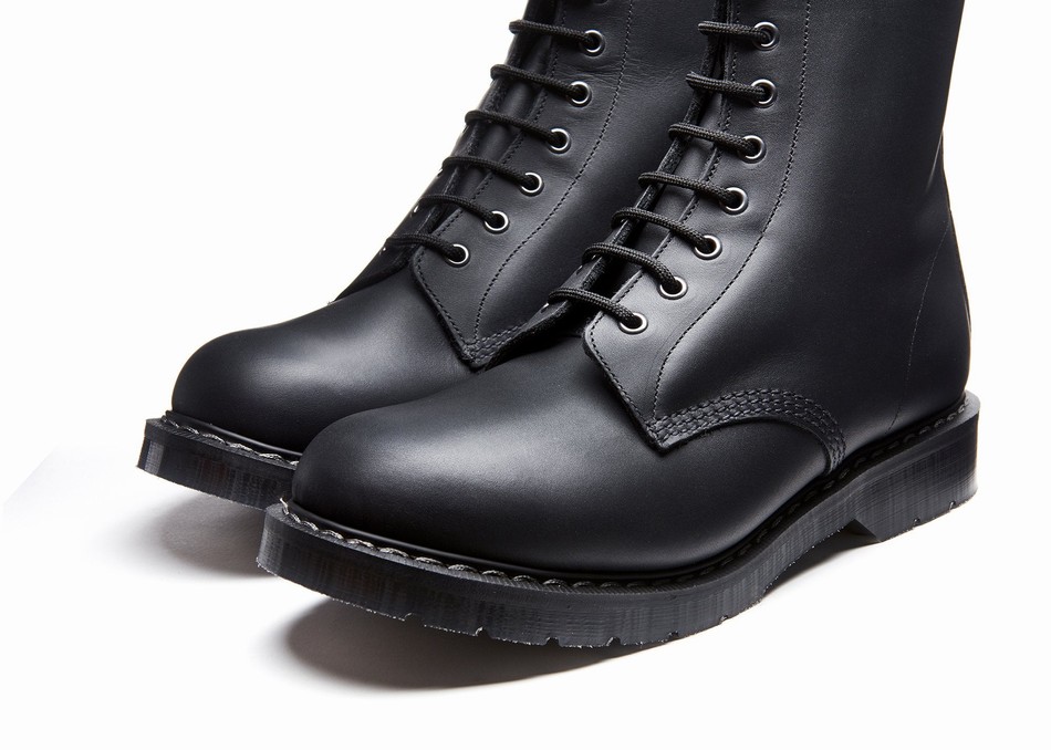 Solovair Greasy 8 Eye Men Derby Boots Black | S8-551-BG-G-030